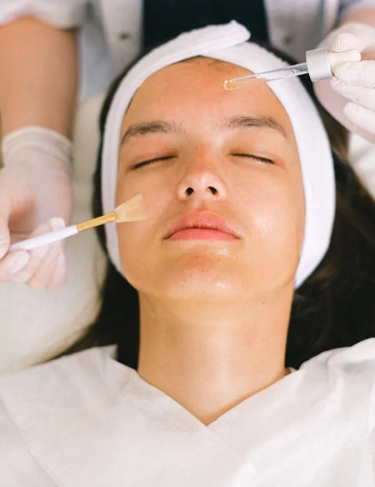 Read more about the article كيف تكون تجاعيد الوجه Facial Wrinkles: الأسباب وكيفية التخلص منها وتقليلها